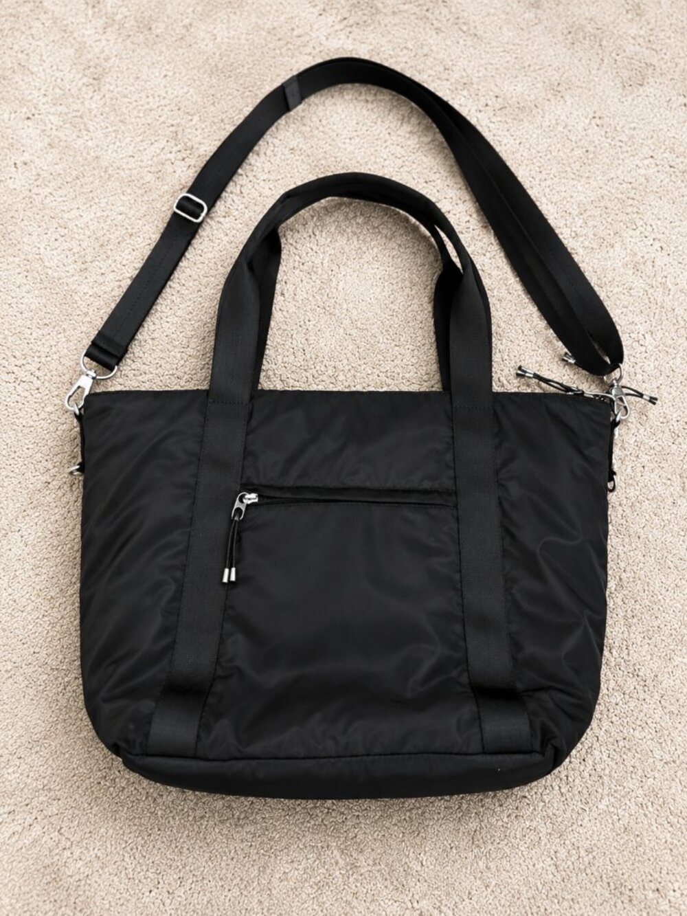 Fabletics Everyday Tote Black Yoga Gym Travel Laptop Bag - Picture 2 of 3